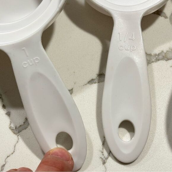 Set of 4 pcs White Plastic Kitchen Baking Measuring Measure Spoon Cup Set - Picture 11 of 16
